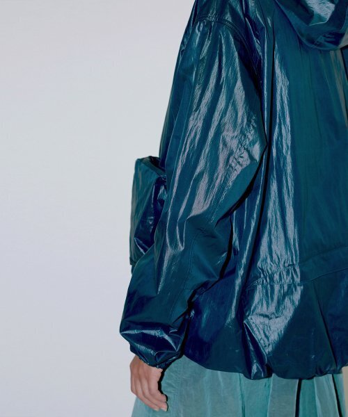DIAGONAL(ダイアゴナル)の「TWO WAY HOODIE JUMPER (green)(ナイロンジャケット・レディース・その他・FREE)」の4枚目の写真