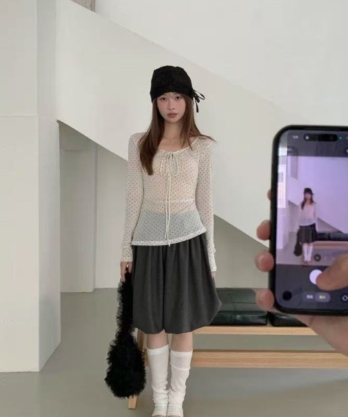 Achic（アシック）の「ドット柄長袖カットソー（Tシャツ/カットソー・レディース・ホワイト・M）」の10枚目の写真