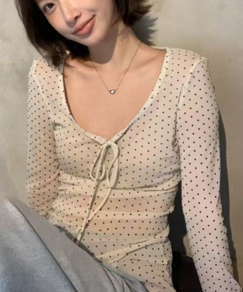 Achic（アシック）の「ドット柄長袖カットソー（Tシャツ/カットソー・レディース・ホワイト・M）」の11枚目の写真