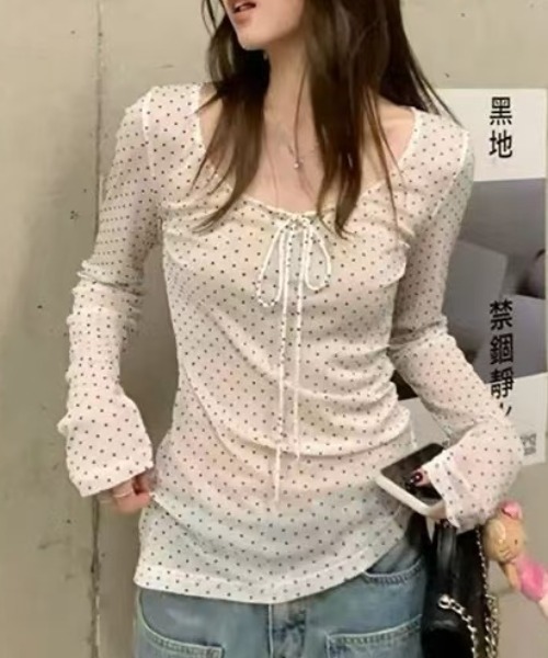 Achic（アシック）の「ドット柄長袖カットソー（Tシャツ/カットソー・レディース・ホワイト・M）」の12枚目の写真