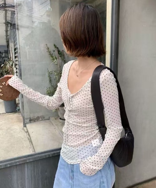 Achic（アシック）の「ドット柄長袖カットソー（Tシャツ/カットソー・レディース・ホワイト・M）」の9枚目の写真