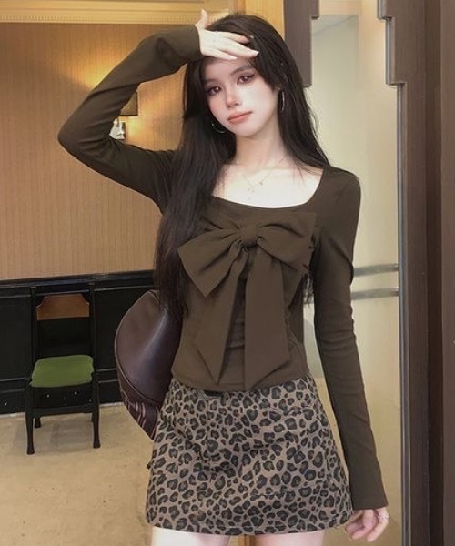 Alvia(アルビア)の「リボントップス(Tシャツ/カットソー・レディース・モカ/ブラック・M)」の14枚目の写真