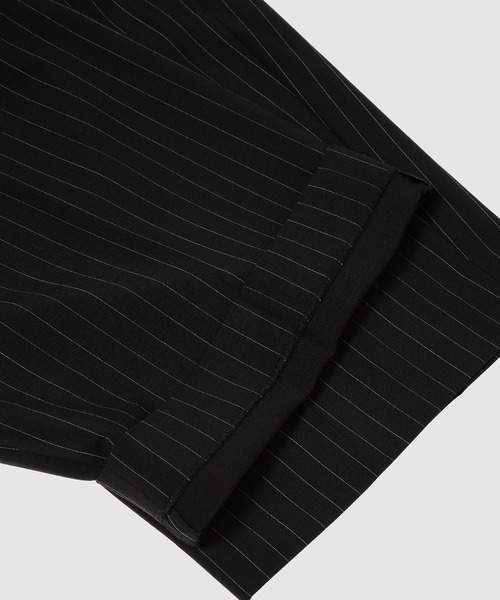 KHOKI（コッキ）の「Pleats bonded wool pants（その他パンツ・メンズ・ブラック/ネイビー・2）」の8枚目の写真