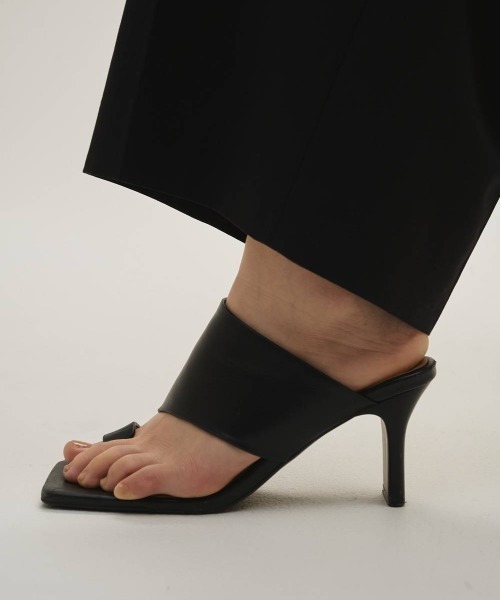 Square Leather Sandals（サンダル）｜TODAYFUL（トゥデイフル）の
