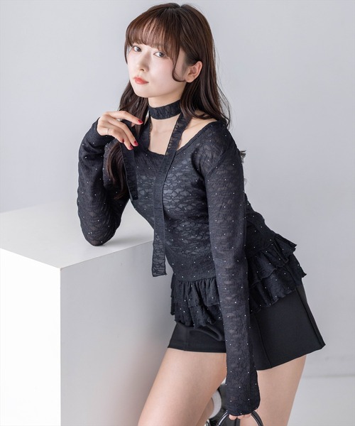 clear（クリア）の「チョーカー付きラインストーンレースフリルトップス［骨格ウェーブ/シアー/透け感/フェミニン］（Tシャツ/カットソー・レディース・ブラック/サックスブルー/オフホワイト・F）」の2枚目の写真