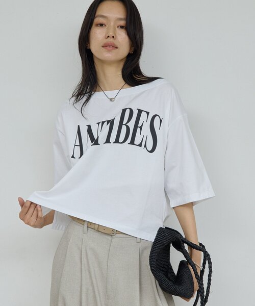 GALLARDAGALANTE(ガリャルダガランテ)の「オフショルロゴカットソー(Tシャツ/カットソー・レディース・ブルー/ブラウン/ホワイト・FREE)」の2枚目の写真