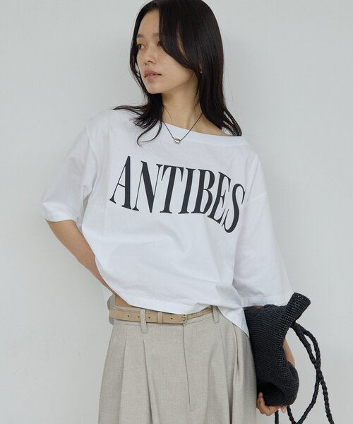 GALLARDAGALANTE(ガリャルダガランテ)の「オフショルロゴカットソー(Tシャツ/カットソー・レディース・ブルー/ブラウン/ホワイト・FREE)」の4枚目の写真