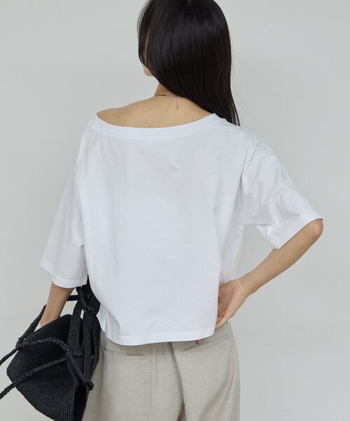 GALLARDAGALANTE(ガリャルダガランテ)の「オフショルロゴカットソー(Tシャツ/カットソー・レディース・ブルー/ブラウン/ホワイト・FREE)」の6枚目の写真