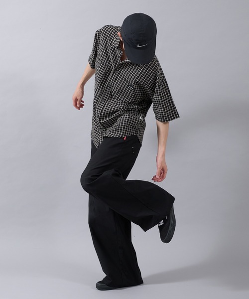 Perushu(ペルーシュ)の「WIDE STRAIGHT STUDS WORK PANTS/ワイドストレートスタッズワークパンツ(その他パンツ・メンズ・ブラック/ネイビー/ブラウン・MEDIUM/LARGE/SMALL)」の17枚目の写真
