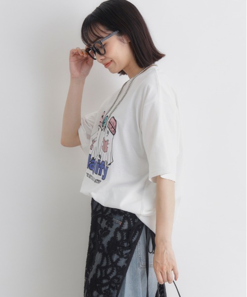 Right-on(ライトオン)の「HONEYSUCKLE ROSE(ハニーサックルローズ)おばけプリントビッグT(Tシャツ/カットソー・レディース・ホワイト/ダークグレー・L/M)」の4枚目の写真