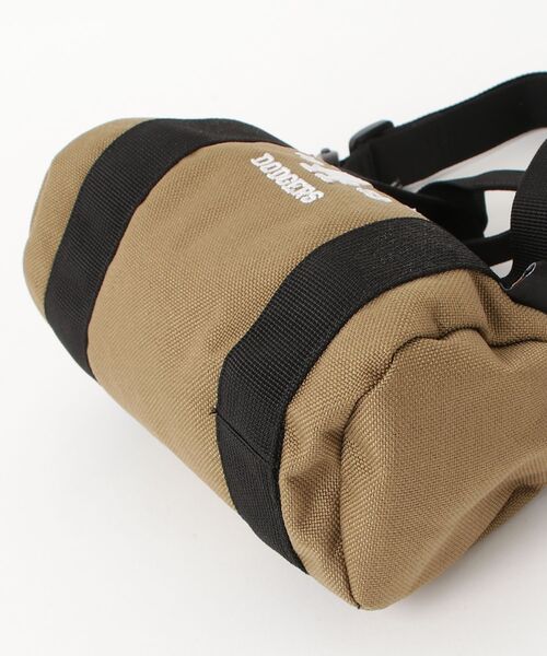 MLB(メジャーリーグベースボール)の「ロサンゼルス・ドジャース - ボストンバッグ【Los Angeles Dodgers MLB SMALL ROLL BAG BEIGE LA-R03】(ボストンバッグ・レディース・ベージュ・ONE SIZE)」の7枚目の写真