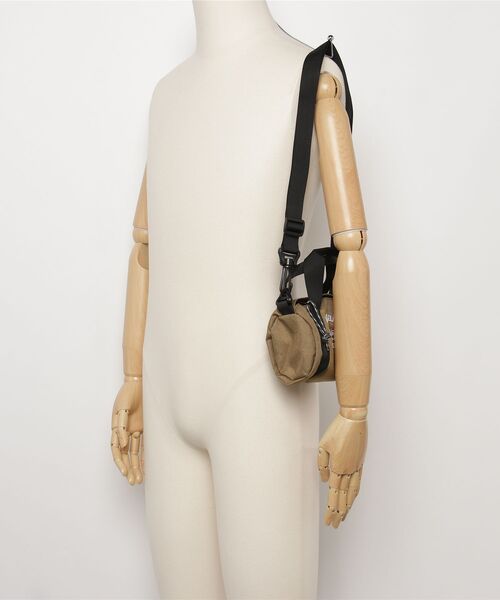 MLB(メジャーリーグベースボール)の「ロサンゼルス・ドジャース - ボストンバッグ【Los Angeles Dodgers MLB SMALL ROLL BAG BEIGE LA-R03】(ボストンバッグ・レディース・ベージュ・ONE SIZE)」の9枚目の写真