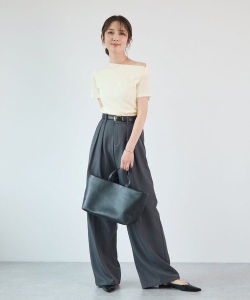 Futier land(フューティアランド)の「ワンショル風オフショルトップス(Tシャツ/カットソー・レディース・ブラック/ミント/モカ/ホワイト・FREE)」の11枚目の写真
