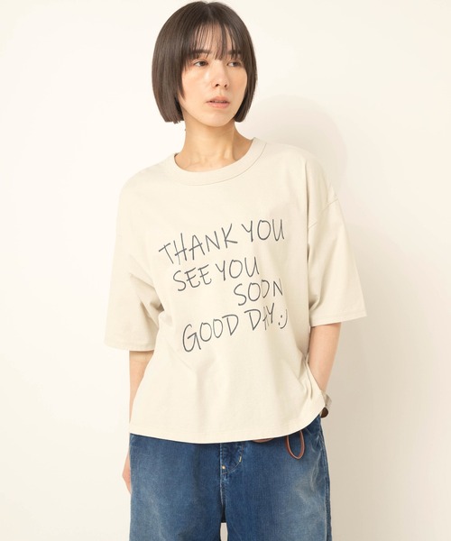 RNA-N(アールエヌエーエヌ)の「M2709 THANK YOU プリントT(Tシャツ/カットソー・レディース・オフホワイト/チャコールグレー/ブラック・FREE)」の4枚目の写真