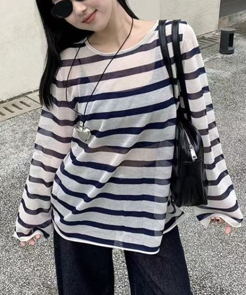 Achic(アシック)の「冷房・日差し対策ボーダー薄手ロングスリーブトップス(Tシャツ/カットソー・レディース・ネイビー/ブラック・M)」の12枚目の写真