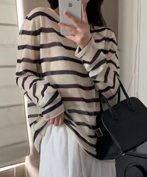 Achic(アシック)の「冷房・日差し対策ボーダー薄手ロングスリーブトップス(Tシャツ/カットソー・レディース・ネイビー/ブラック・M)」の13枚目の写真