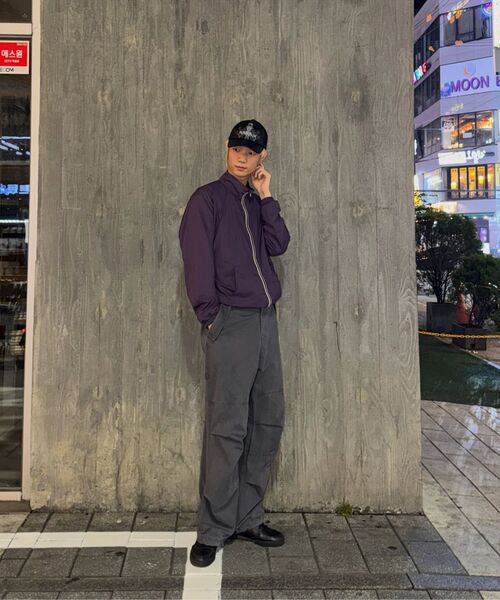 KRUXH（クルクス）の「ナイロンハイネックウィンドジップアップディープパープル（ナイロンジャケット・レディース・その他・1/2）」の2枚目の写真