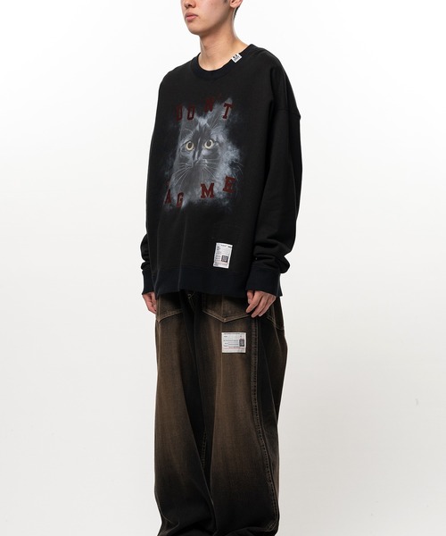 Maison MIHARA YASUHIRO(メゾンミハラヤスヒロ)の「Cat Printed Sweatshirt(スウェット・メンズ・グレー/ブラック/ホワイト・44/46/48)」の9枚目の写真