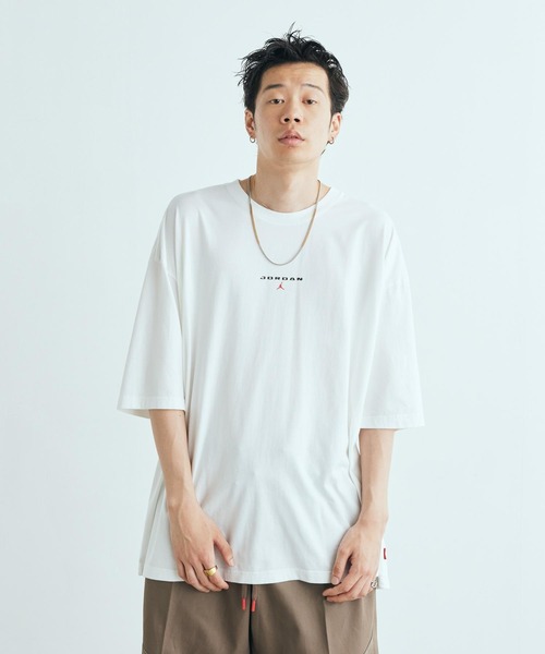 Jordan Flight Essentials Men’s Oversized Patch T‑Shirt IO0034-100 White — мужская футболка, белая