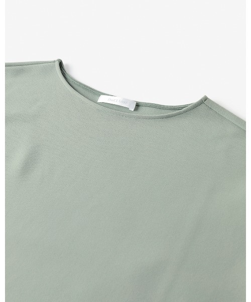 DoCLASSE( ドゥクラッセ)の「イージージョーゼット・コクーンプルオーバー(Tシャツ/カットソー・レディース・オフホワイト/ピンクベージュ/キャメル/ダークネイビー/ブルーグリーン・L/M/S/LL/3L)」の20枚目の写真