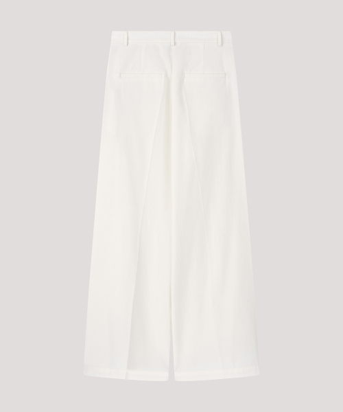 THE LILLE(ザ リル)の「Wide Pintuck Pants_Cream(スラックス・レディース・その他・SMALL)」の3枚目の写真