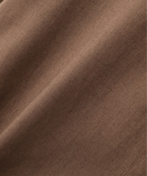 MHL.(エムエイチエル)の「SURFACE DYED COTTON LINEN(シャツ/ブラウス・レディース・インディゴブルー/ライトブラウン・1/2)」の5枚目の写真