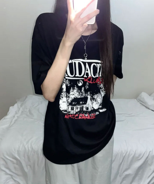 VIVID LADY(ビビッドレディー)の「モノクロフォトプリント 半袖Tシャツ(Tシャツ/カットソー・レディース・ブラック/チャコールグレー/ネイビー・FREE)」の10枚目の写真