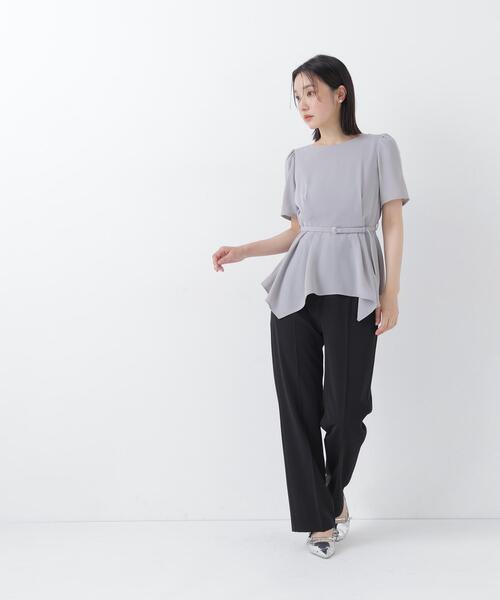 NATURAL BEAUTY BASIC(ナチュラルビューティーベーシック)の「イレヘムペプラムブラウス(シャツ/ブラウス・レディース・オフホワイト/グレー/ピンク・フリ-)」の7枚目の写真