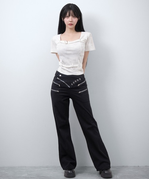 FOLLOWIN(フォロウィン)の「アイレットウエスト マルチジップストレートパンツ(デニムパンツ・レディース・ブラック・SMALL/MEDIUM)」の12枚目の写真