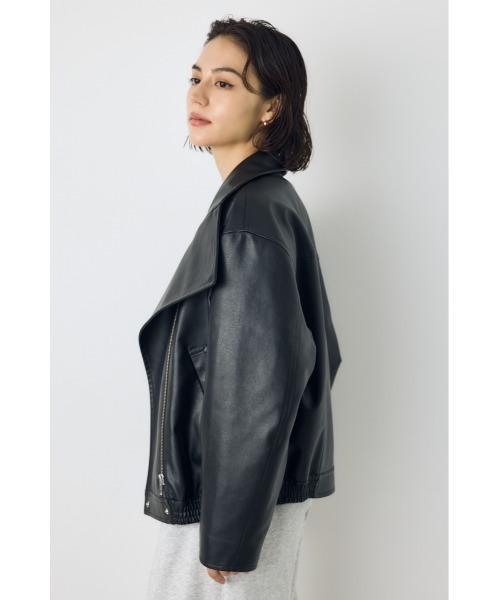 AZUL by moussy(アズールバイマウジー)の「【VERY10月号掲載】【不動の人気アウターがついに予約開始】フェイクレザースタンド中綿キルティングブルゾン 秋服 冬服(ブルゾン・レディース・ブラック/ダークブラウン・SMALL/MEDIUM)」の11枚目の写真