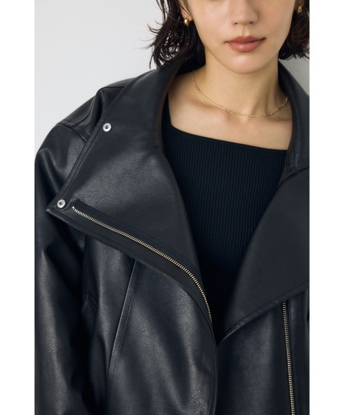 AZUL by moussy(アズールバイマウジー)の「【VERY10月号掲載】【不動の人気アウターがついに予約開始】フェイクレザースタンド中綿キルティングブルゾン 秋服 冬服(ブルゾン・レディース・ブラック/ダークブラウン・SMALL/MEDIUM)」の14枚目の写真