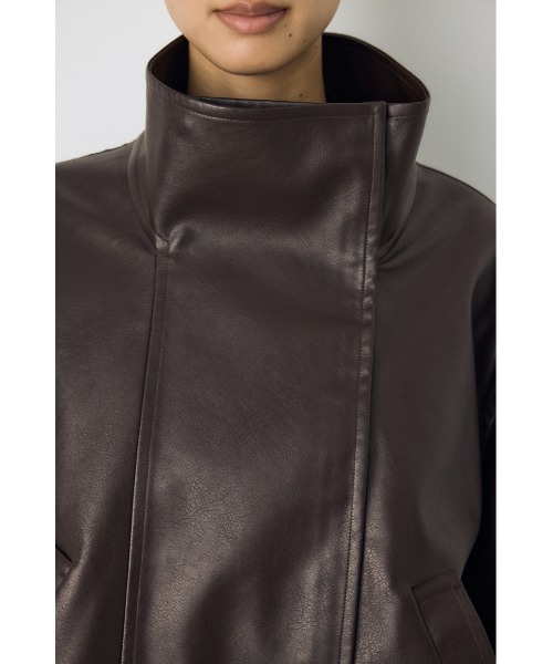AZUL by moussy(アズールバイマウジー)の「【VERY10月号掲載】【不動の人気アウターがついに予約開始】フェイクレザースタンド中綿キルティングブルゾン 秋服 冬服(ブルゾン・レディース・ブラック/ダークブラウン・SMALL/MEDIUM)」の3枚目の写真