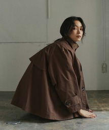  hellam（へラム）の「スタンドカラーケープトレンチコート（トレンチコート）」
