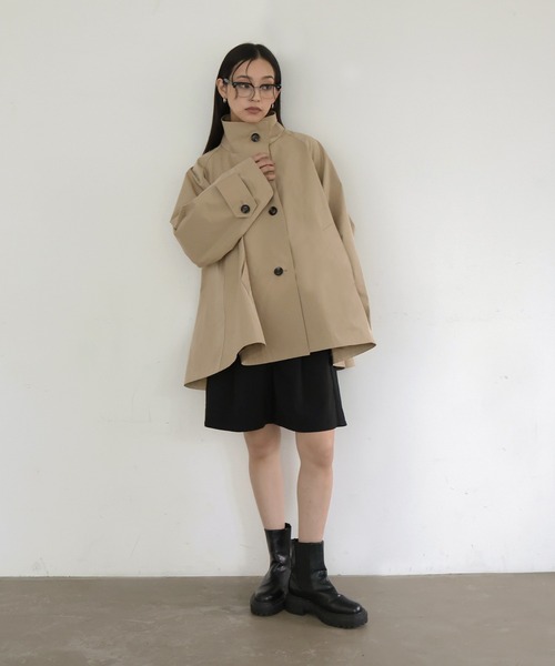 hellam(へラム)の「スタンドカラーケープトレンチコート(トレンチコート・レディース・ブラウン/アイボリー/ベージュ/ブラック・FREE)」の15枚目の写真