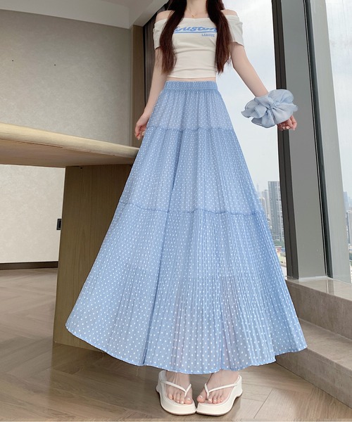 AMAJI(アマジ)の「プラスサイズ ドット柄 ハイウエスト ティアード マキシ丈スカート(スカート・レディース・ベージュ/レッド/ホワイト/ブラック/ライトブルー・X-LARGE/LARGE)」の10枚目の写真
