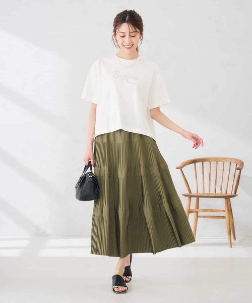 a.v.v（アーヴェヴェ）の「【接触冷感】クロップドロゴTシャツ（Tシャツ/カットソー・レディース・ホワイト/ブラック・38/40/36）」の19枚目の写真