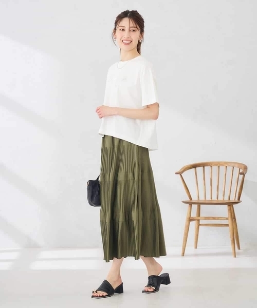 a.v.v（アーヴェヴェ）の「【接触冷感】クロップドロゴTシャツ（Tシャツ/カットソー・レディース・ホワイト/ブラック・38/40/36）」の21枚目の写真