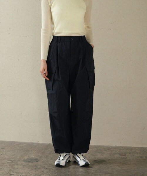 GALLEST(ギャレスト)の「ナイロンカーゴパンツ(その他パンツ・レディース・ブラック/ブラウン系・38/34)」の16枚目の写真
