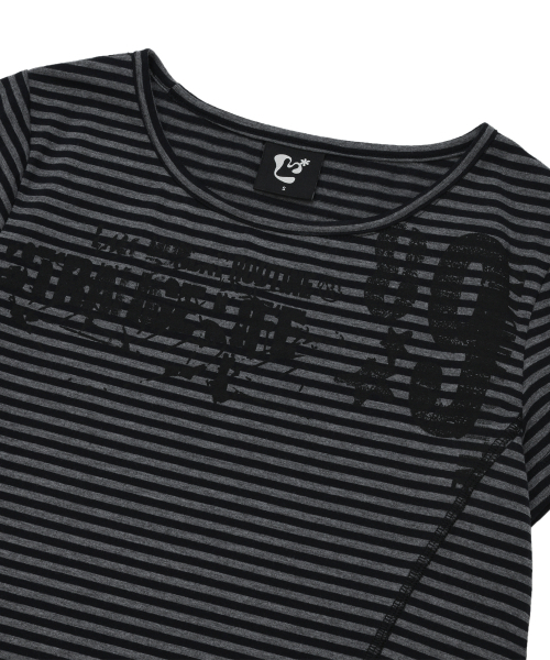LMR(エルエムアール)の「ストライプスリム半袖TシャツGREY(Tシャツ/カットソー・レディース・チャコールグレー・SMALL/MEDIUM)」の13枚目の写真