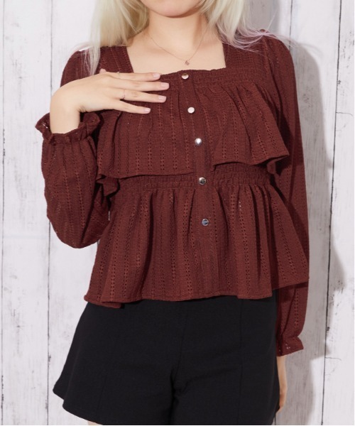 GORGE(ゴージ)の「【待望の長袖ver】カットレース フリルペプラムブラウス|全4色(シャツ/ブラウス・レディース・オフホワイト/ボルドー/ブラック/ブラウン・F)」の6枚目の写真