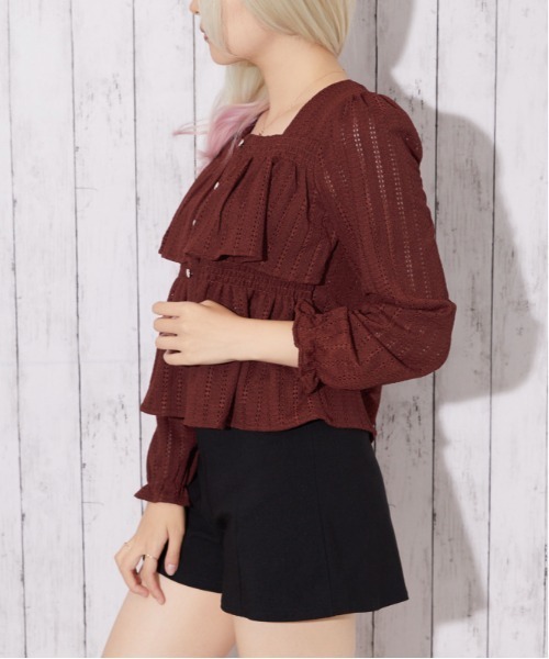 GORGE(ゴージ)の「【待望の長袖ver】カットレース フリルペプラムブラウス|全4色(シャツ/ブラウス・レディース・オフホワイト/ボルドー/ブラック/ブラウン・F)」の7枚目の写真