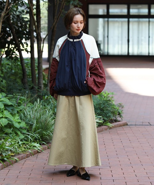 Re Fiina（フィーナ）の「ロングチノスカート（スカート・レディース・ベージュ・36/38）」の2枚目の写真
