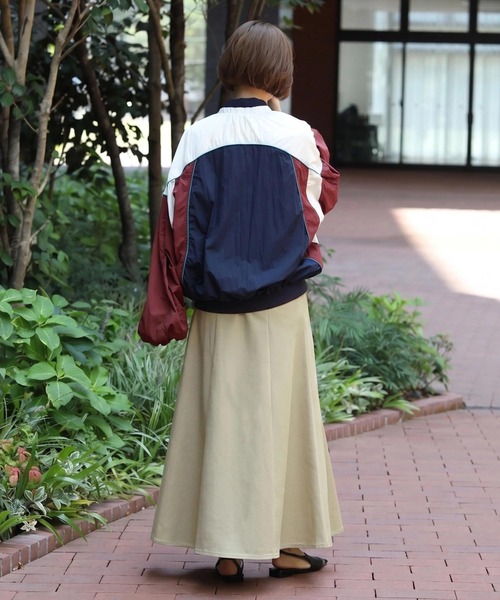 Re Fiina（フィーナ）の「ロングチノスカート（スカート・レディース・ベージュ・36/38）」の4枚目の写真