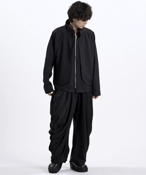 NO ID.(ノーアイディ)の「mj11860- ラップZIP-BLZ ブルゾン(459006-573B)(ブルゾン・メンズ・ブラック×グレー/ブラック・ONE SIZE)」の22枚目の写真