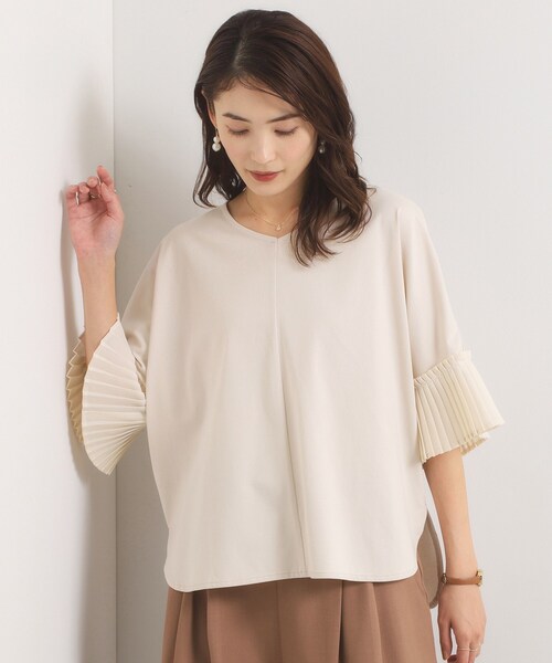 ITS'DEMO(イッツデモ)の「袖口プリーツプルオーバー(Tシャツ/カットソー・レディース・ブラック/アイボリー/ブルー系その他・00)」の7枚目の写真