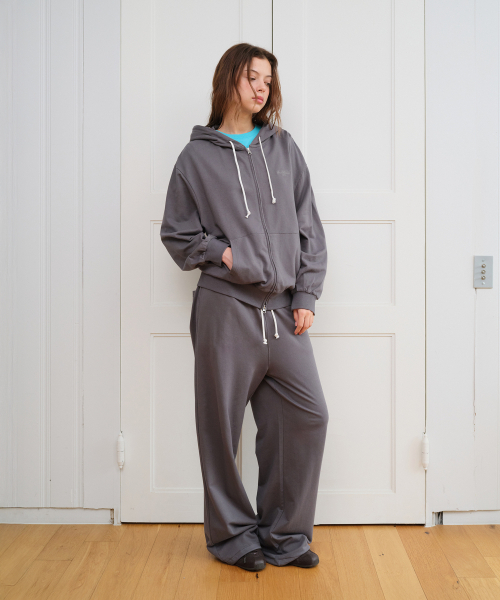 AMESWORLDWIDE（アメスワールドワイド）の「CLASSIC EASY SWEATPANTS CHARCOAL（スウェットパンツ・レディース・その他・SMALL/MEDIUM/FREE）」の9枚目の写真