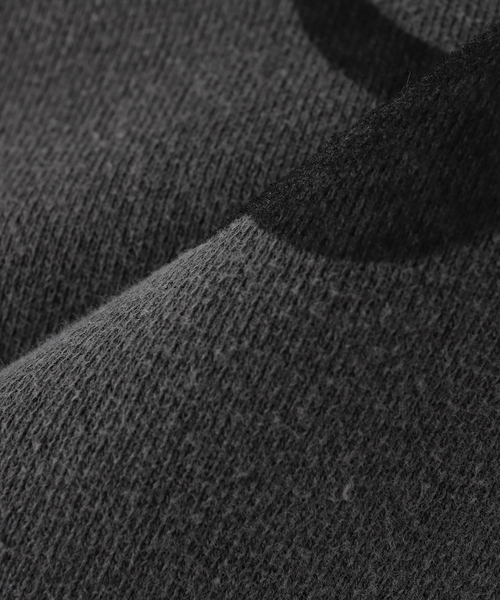 Lamrof(ラムロフ)の「LAMROF / ラムロフ BLACK PANTHER SWEATSHIRT(スウェット・メンズ・ブラック/レッド/ネイビー・1/2)」の7枚目の写真