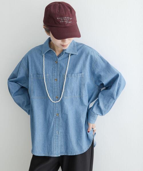 URBAN RESEARCH Sonny Label(アーバンリサーチサニーレーベル)の「デニムシャツ(シャツ/ブラウス・レディース・ライトインディゴブルー/インディゴブルー・FREE)」の1枚目の写真