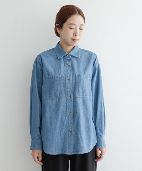 URBAN RESEARCH Sonny Label(アーバンリサーチサニーレーベル)の「デニムシャツ(シャツ/ブラウス・レディース・ライトインディゴブルー/インディゴブルー・FREE)」の18枚目の写真