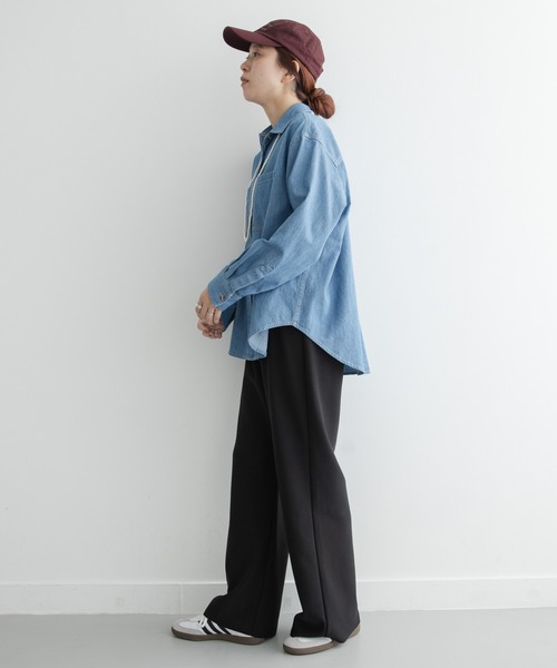 URBAN RESEARCH Sonny Label(アーバンリサーチサニーレーベル)の「デニムシャツ(シャツ/ブラウス・レディース・ライトインディゴブルー/インディゴブルー・FREE)」の16枚目の写真